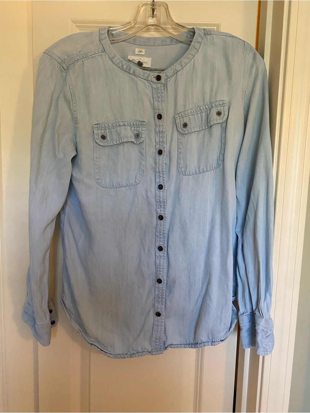 LOFT Light Blue Button-Down Chambray Shirt size small
